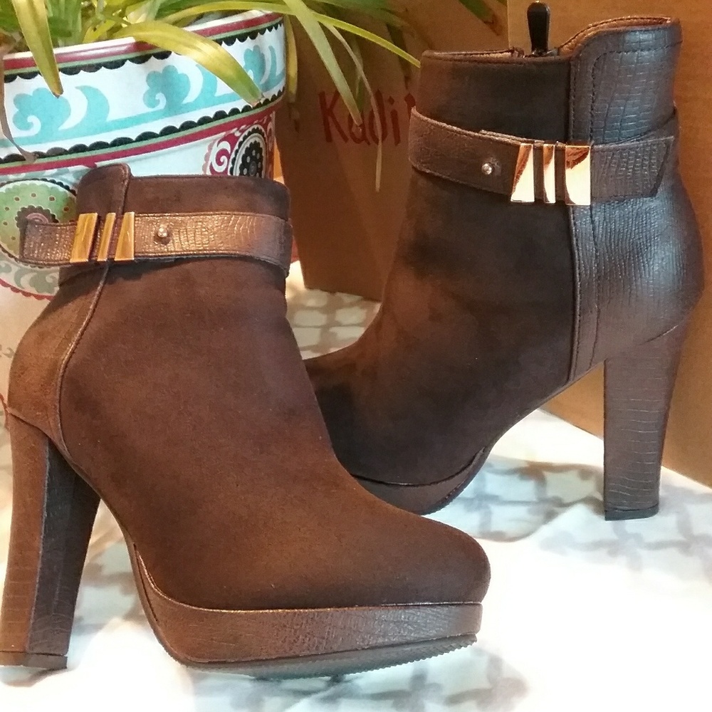 Brown ankle boots NWB.🍁 - Picture 2 of 5